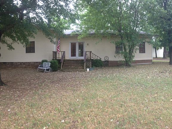 3rd image of 47 E Gloria St