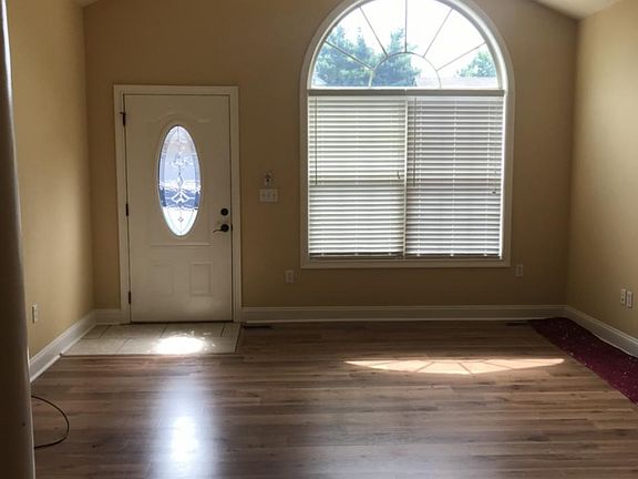 2nd image of 103 Piedmont Ln
