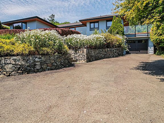 3rd image of 3753 Waring Pl