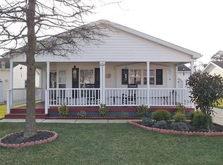 64 Oakmont Dr, Mays Landing, NJ 08330