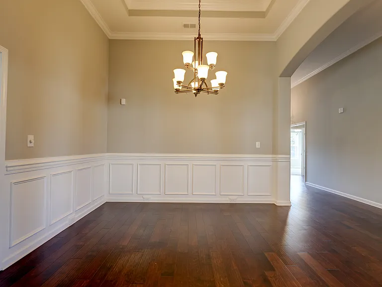 1008 Meadowview Ln — Photo 8