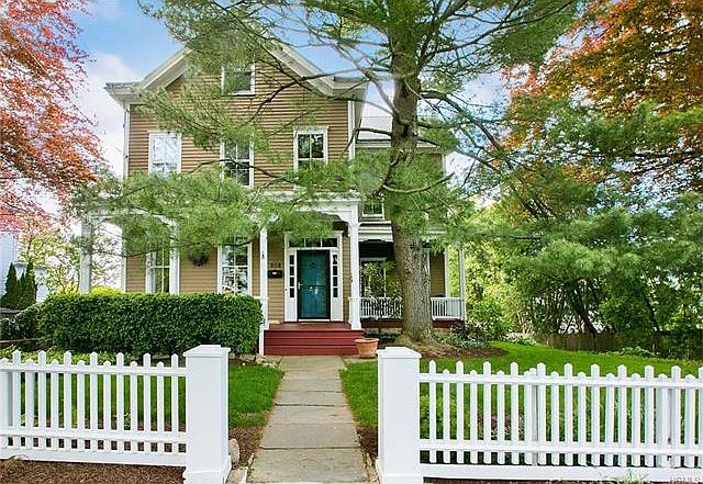 1st image of 325 Prospect Ave