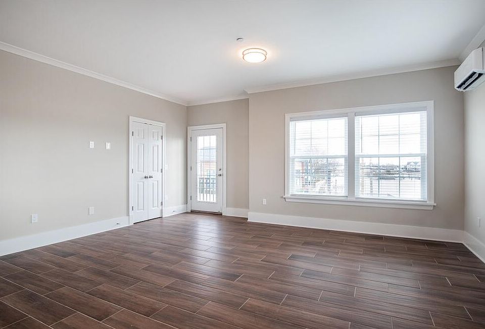 1163 Montauk Hwy Copiague, NY, 11726 Apartments for Rent Zillow