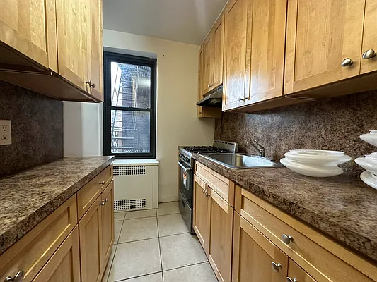 Rented by Voro NYC | media 12