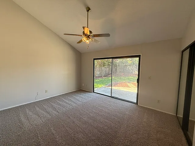 825 Cordwell Cir — Photo 7