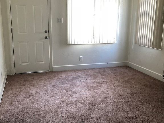4th image of 135 El Medio St