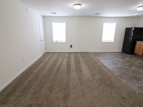 5th image of 40 Bethany Rd APT F