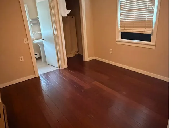 311 W 2nd St #4, North Bend, WA 98045