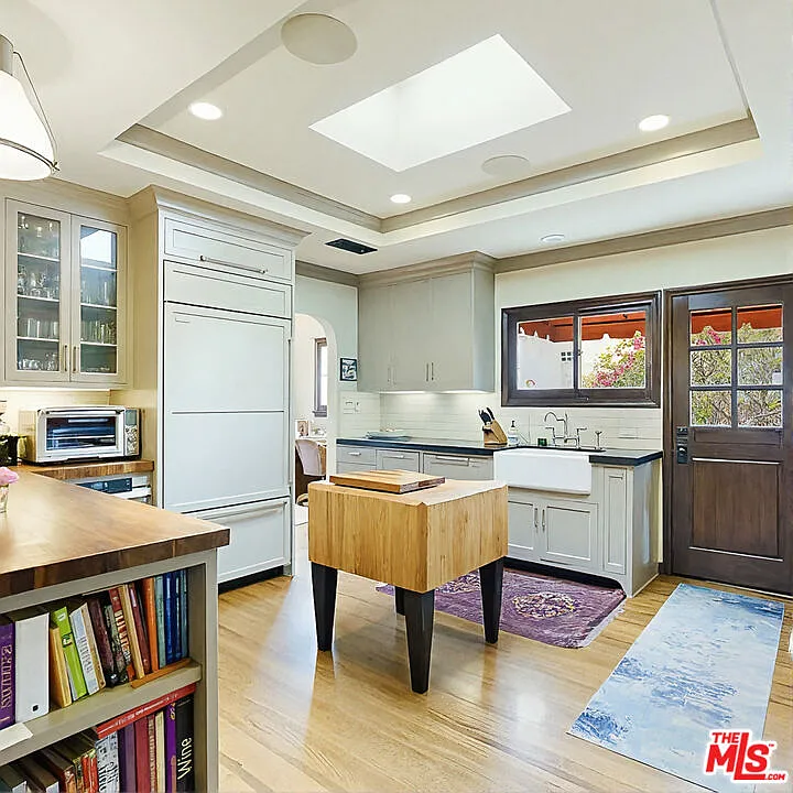 2 bed, 2.0 bath, 1508 sqft, $11,000 — Photo 3