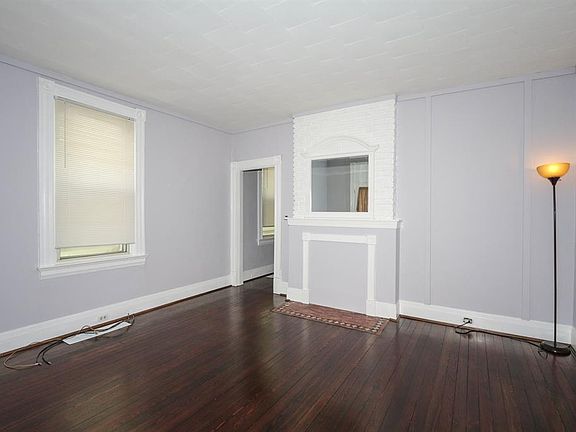 4th image of 211 Cleveland Ave