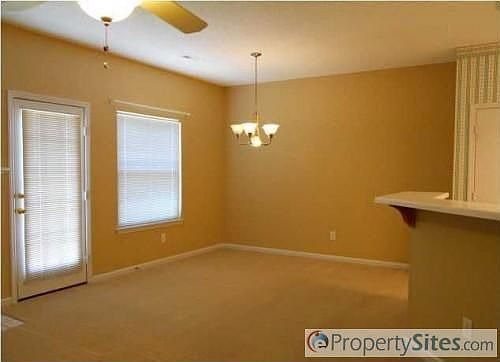 3rd image of 2533 Bonnie Oaks Dr SW