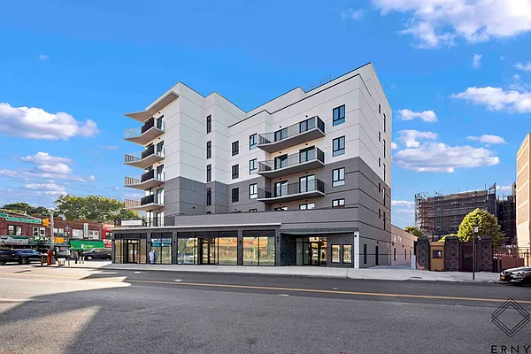 Rented by ERNY LLC | media 32