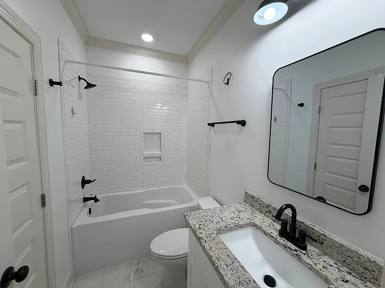 3828 Woodland Hills Dr — Photo 19