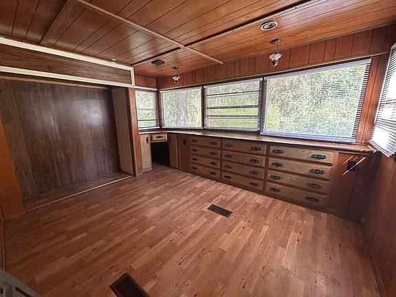 2nd image of 44574 Billy Jean Ln #24