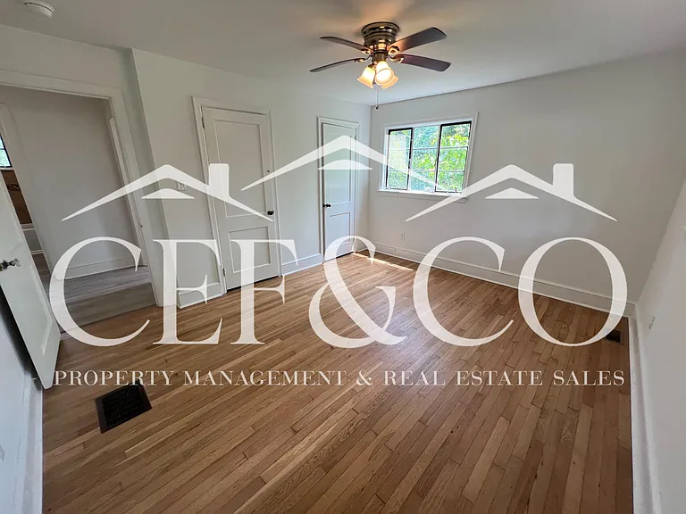 156 Overbrook Cir — Photo 7