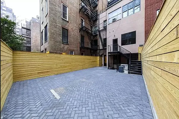 Rented by REAL New York | media 5