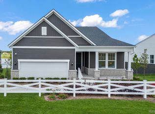 3388 Beech Bark Ct, Milford, MI