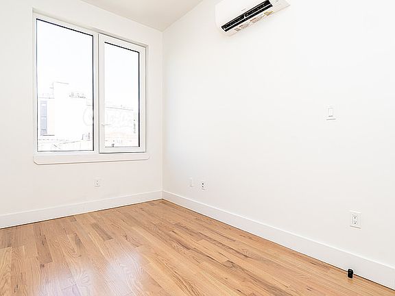 4th image of 489 Grand St #2E