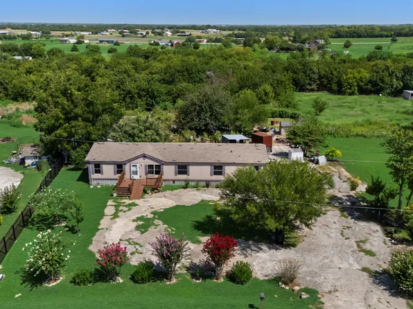 18837 Mona Dr, Nevada, TX 75173