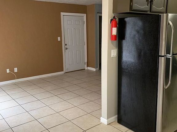 2nd image of 106 Dixie Dr APT C