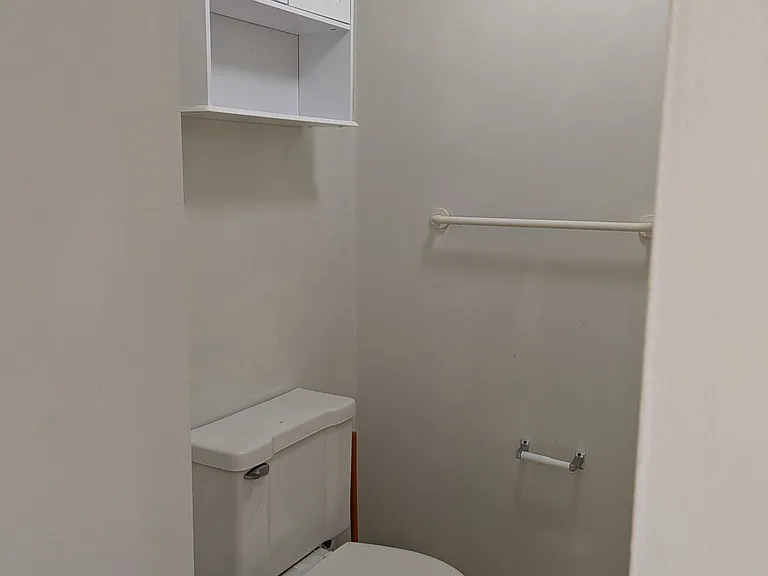 6980 Harvard Ln — Photo 10