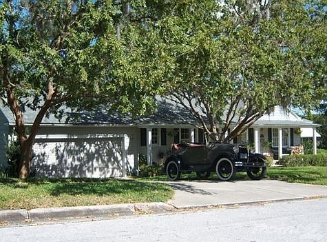 Nice Ranch Home with Olde Time Charm!