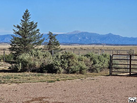 5th image of 224 E Longmont Dr