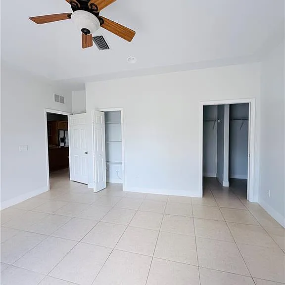 3465 Everglades Blvd N — Photo 22