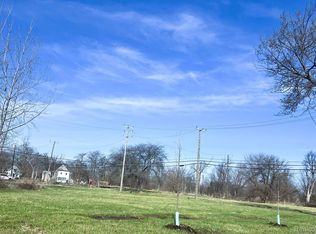 5361 Mitchell St, Detroit, MI 48211