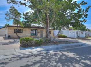 2728 Kentucky St NE, Albuquerque, NM 87110