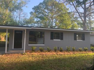 3121 Purdom Dr, Jacksonville, FL 32223