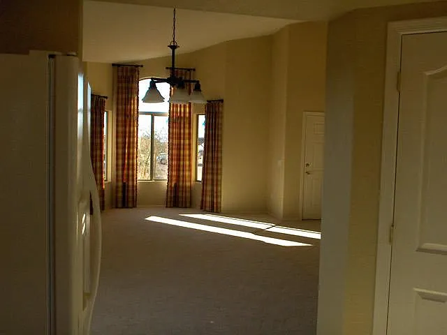 831 S Willis Ave — Photo 11
