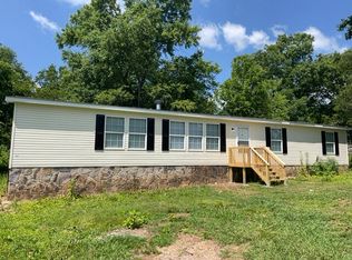 112 Igou Ferry Rd, Soddy Daisy, TN 37379