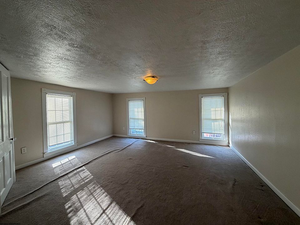 16th image of 2494 Seng Run Rd