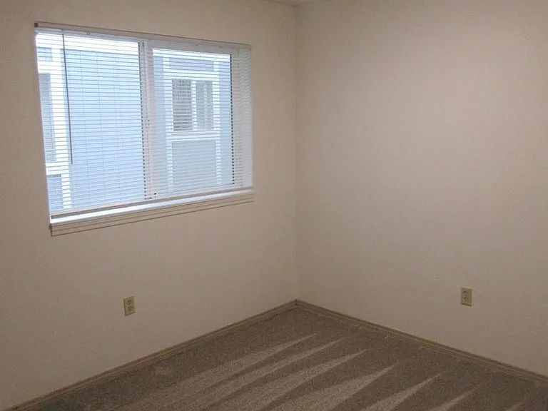 835 Piedmont Ave NW #3 — Photo 17