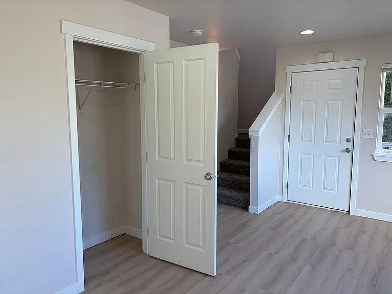 5739 Fallbrook Ln — Photo 11