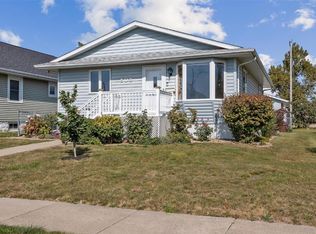 808 20th Ave SW, Cedar Rapids, IA 52404