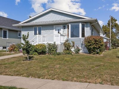 808 20th Ave SW, Cedar Rapids, IA, 52404