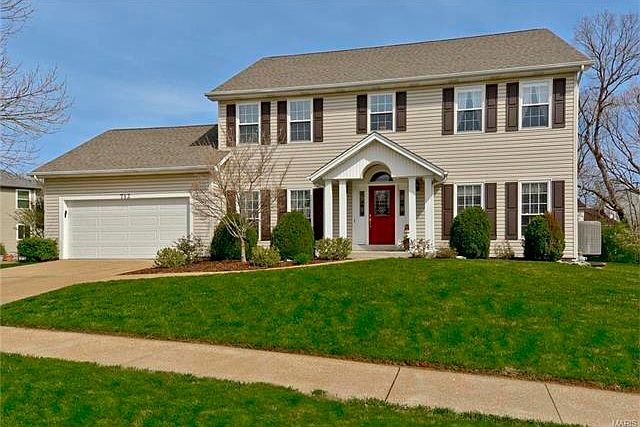 1st image of 712 Highland Glen Dr