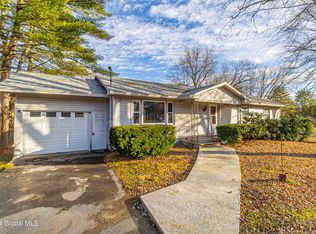 378 Gansevoort Rd, Fort Edward, NY 12828