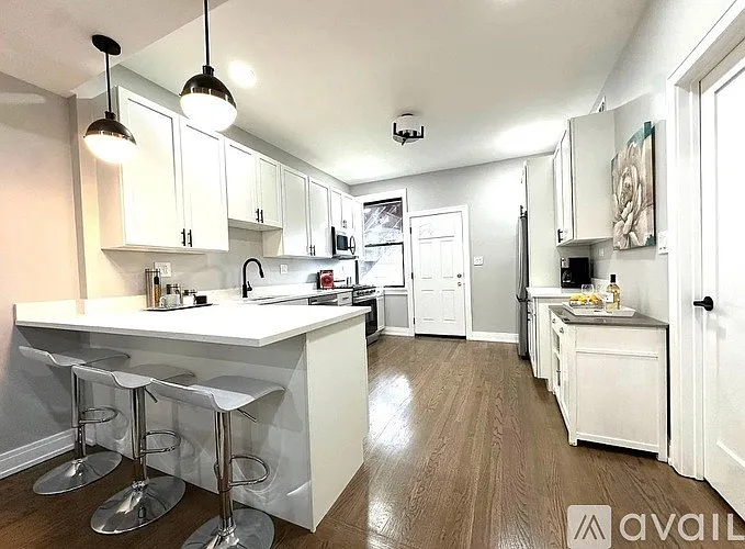 2853 W Palmer St #1W — Photo 15