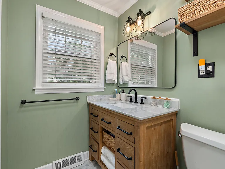 2786 Birchwood Dr — Photo 30