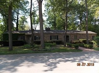 944 E Glenwood Rd, Glenview, IL