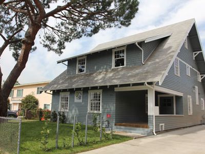 2711 Orchard Ave, Los Angeles, CA, 90007