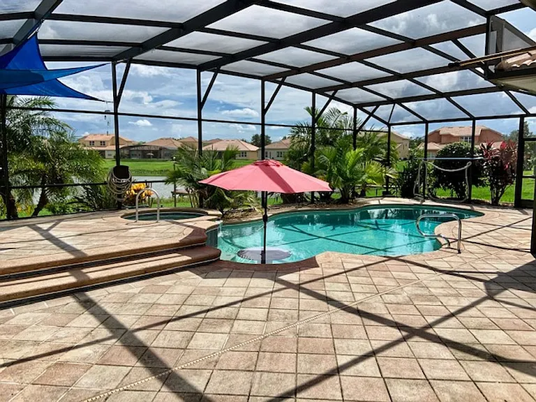 2630 Lookout Ln — Photo 32