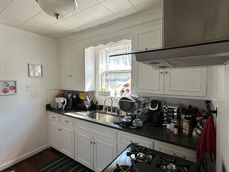 146 W Main St #3 — Photo 6