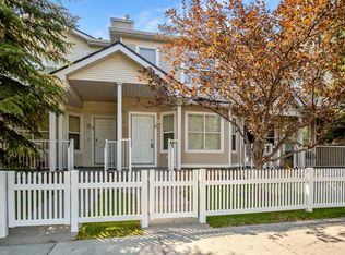 5 N Country Village Lndg NE, Calgary, AB T3K 5K1