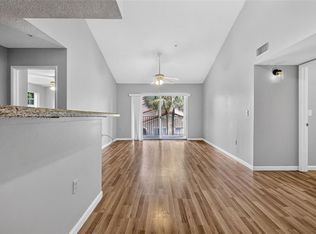 7808 Sonoma Springs Cir APT 304, Lake Worth, FL 33463