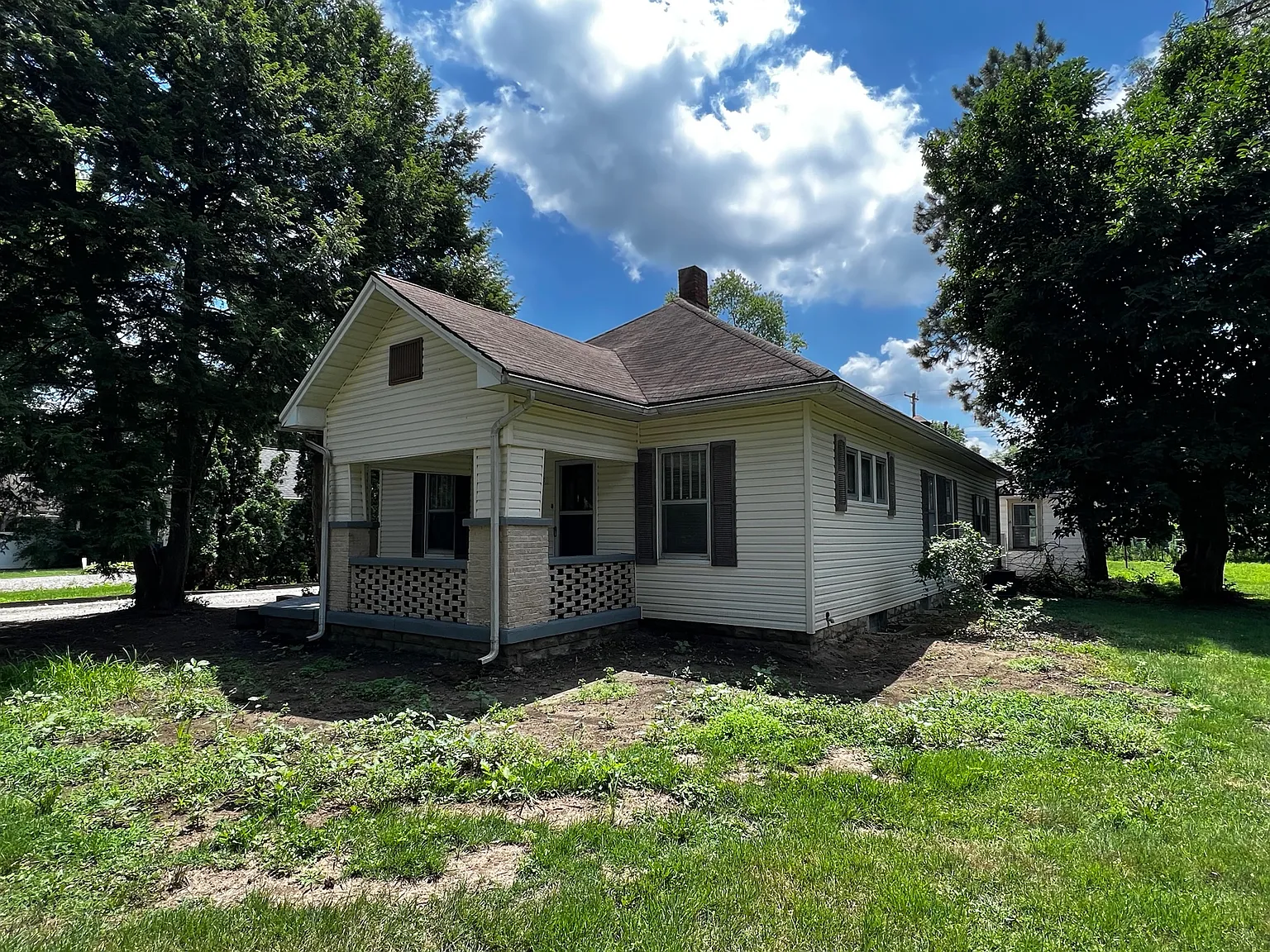2715 Dean Ave photo 1
