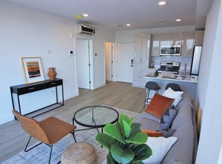 8 Newcomb St #504, Boston, MA 02118